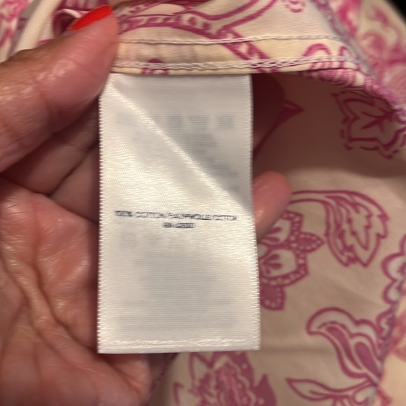 Lands End Floral Pink No Iron Button Down Shirt Sz 2P - Picture 6 of 6